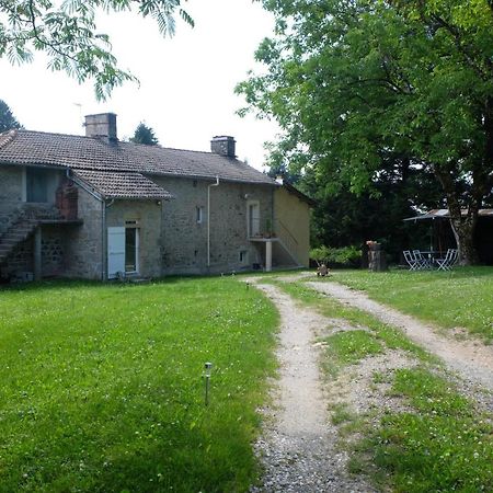 Sur La Colline Apartment Sousceyrac Bagian luar foto