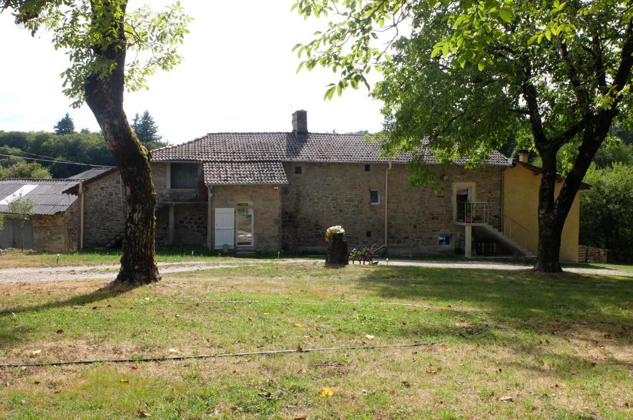 Sur La Colline Apartment Sousceyrac Bagian luar foto